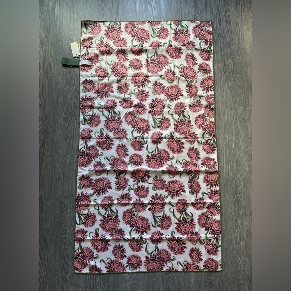 NWT Agua Bendita Double Sided Beach Towel
